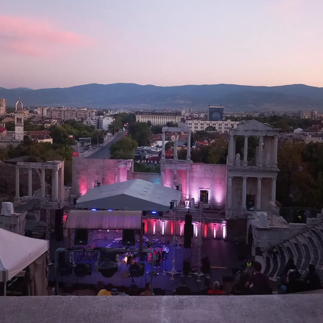 Den fantastiska amtifeatern i Plovdiv, Bulgarien